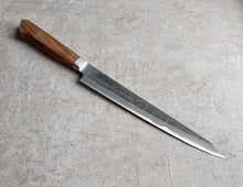 Lataa kuva Galleria-katseluun, Tadafusa 240mm B2 Sujihiki - Japanilainen Keittiöveitsi