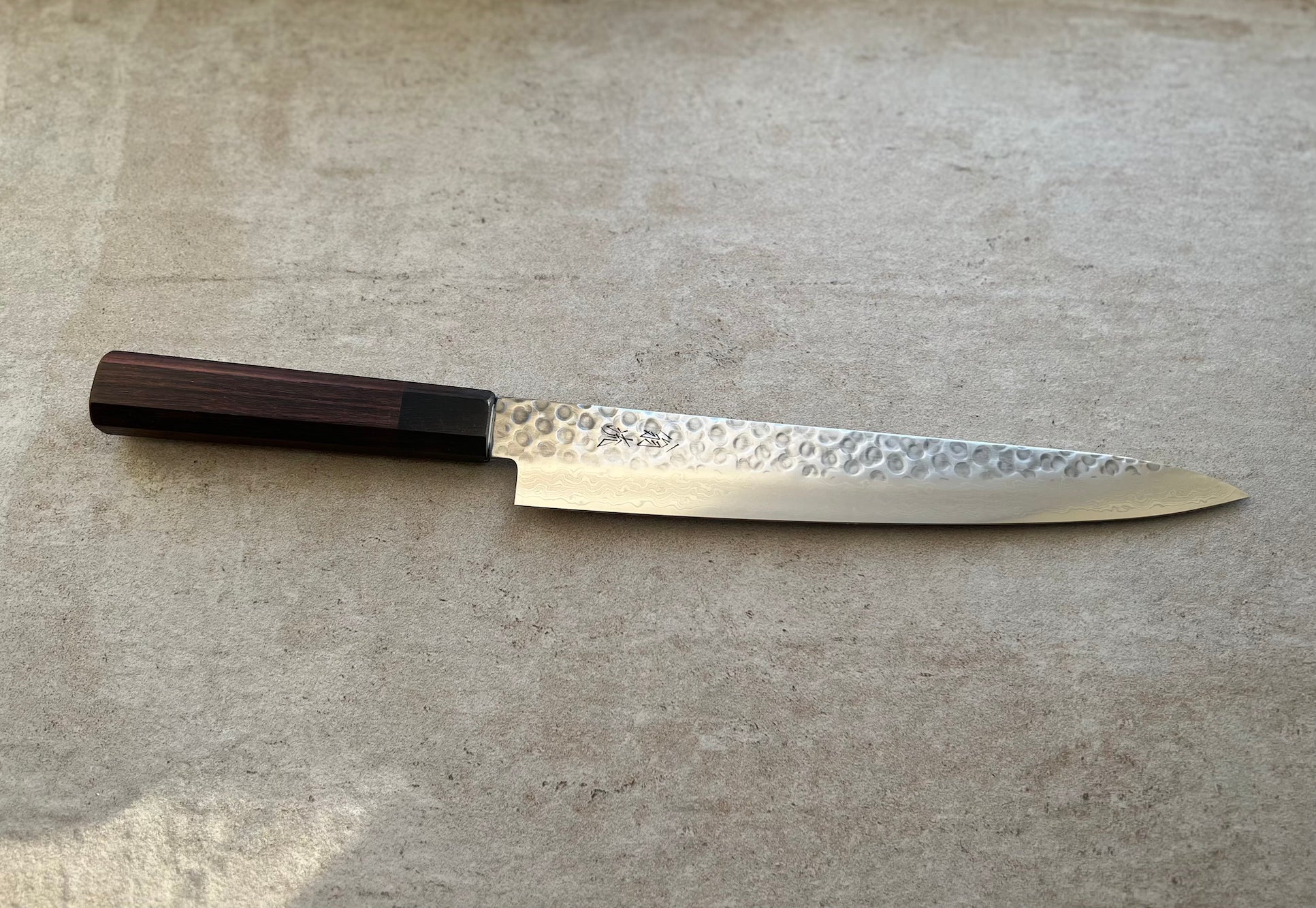 OUL A10 Suminagashi Sujihiki 240mm - Japanilainen Keittiöveitsi