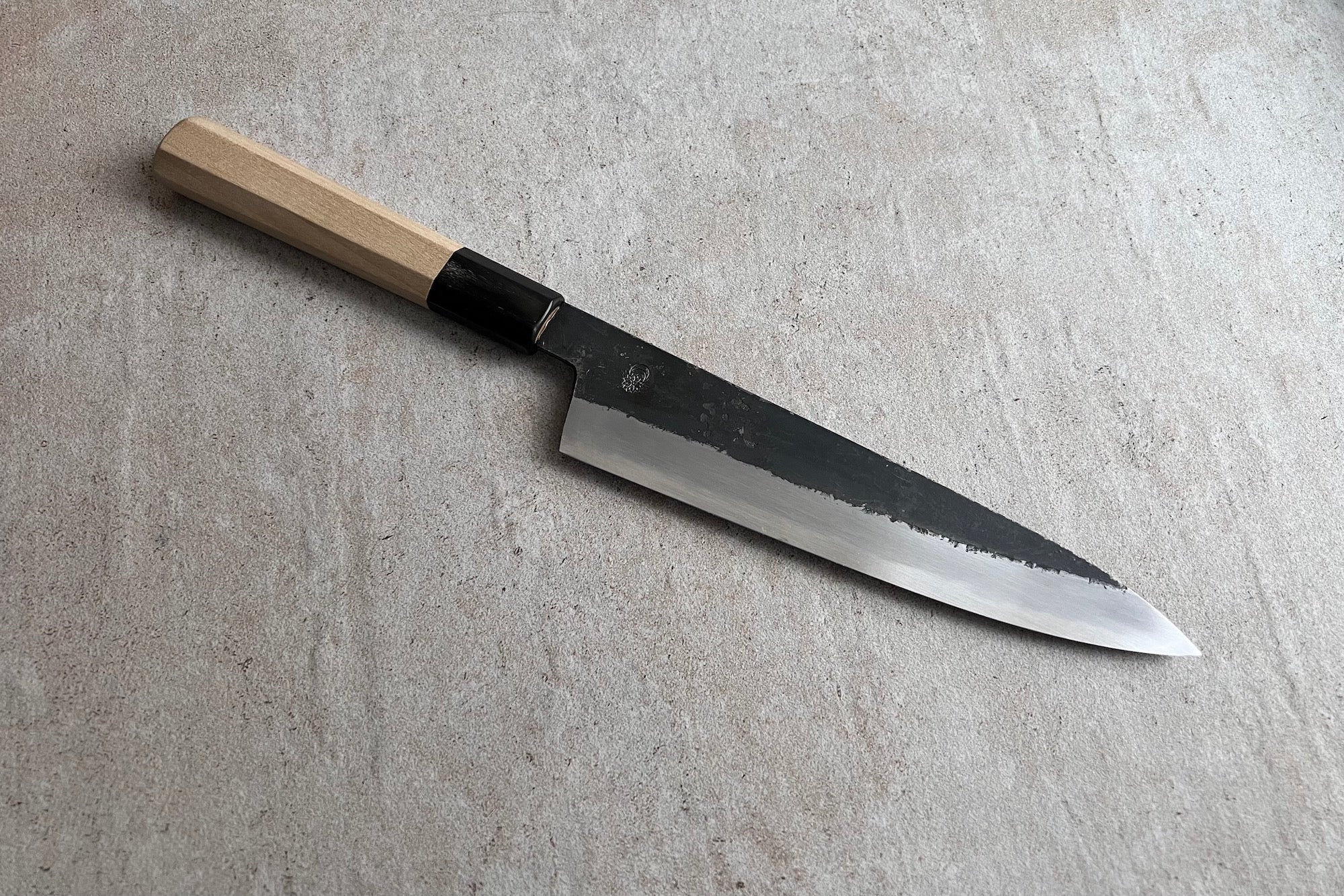 Kikuzuki Kurouchi Gyuto 210mm – Japanese kitchen knife